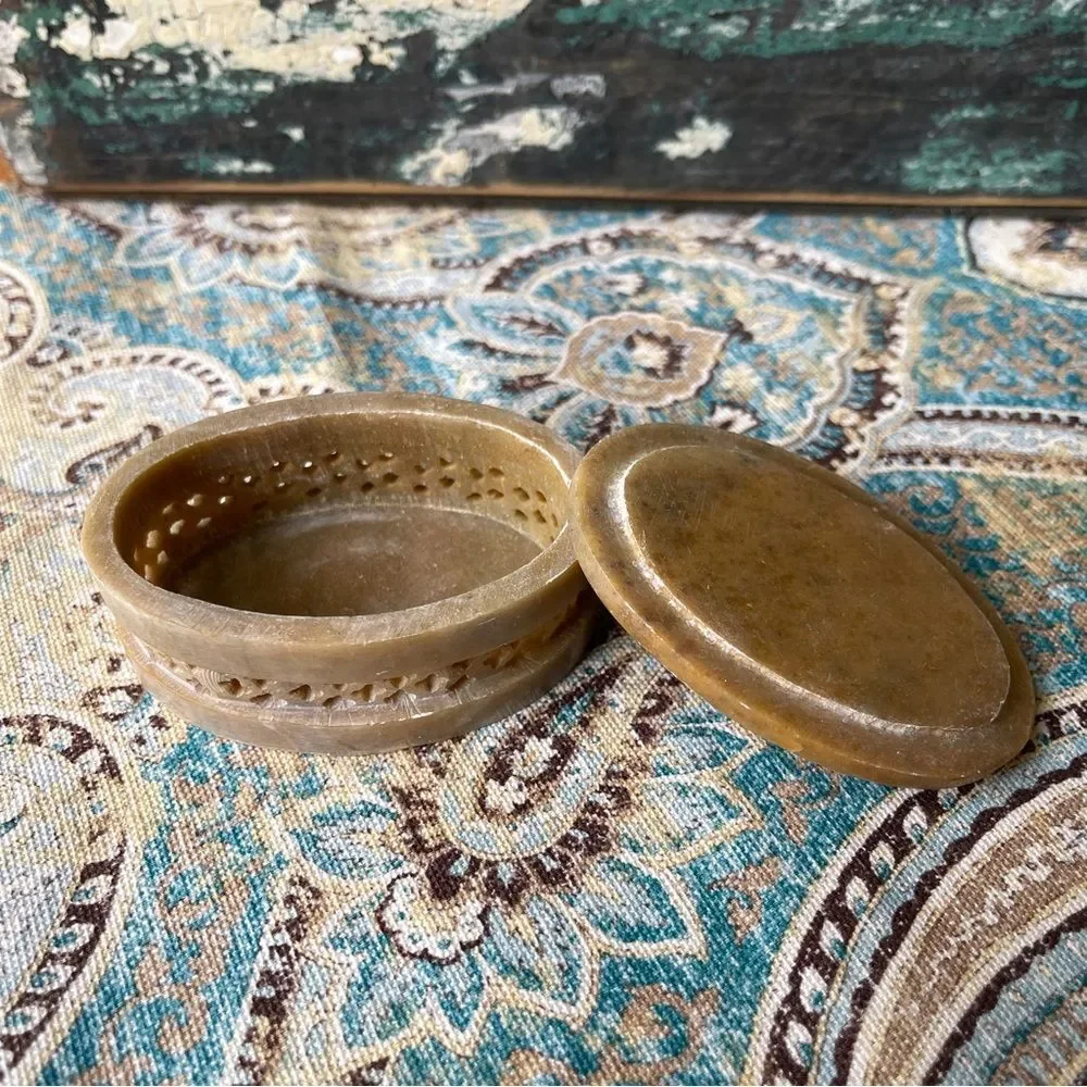 Carved Soapstone Trinket Box Mother of Pearl Inlay Oval Lattice Vintage